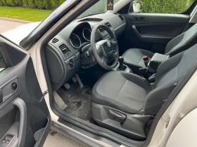Skoda Yeti ОТЛИЧЕН, ЛИЧЕН, снимка 10