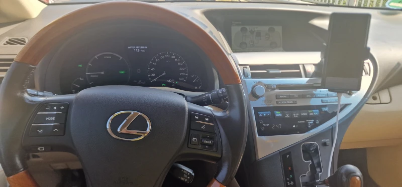 Lexus RX 450h, снимка 13 - Автомобили и джипове - 48252836