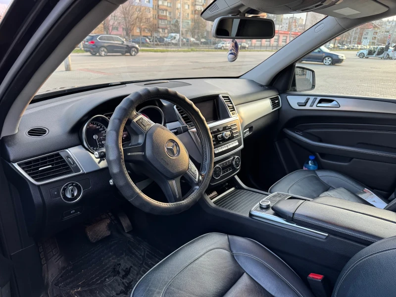 Mercedes-Benz ML 350 V6 3.0 BLUETEC, снимка 9 - Автомобили и джипове - 48687253