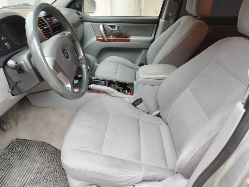 Kia Sorento, снимка 13 - Автомобили и джипове - 52577413