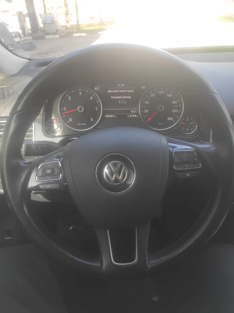 VW Touareg 3, 0 V 6, снимка 15 - Автомобили и джипове - 52235557