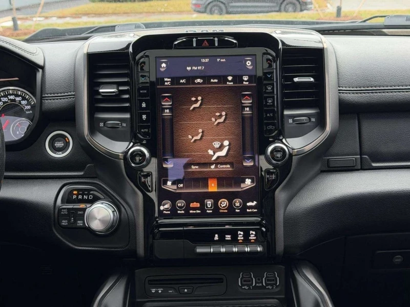 Dodge RAM 1500 Sport PANO| NAVI| BACKUP, снимка 9 - Автомобили и джипове - 53151961
