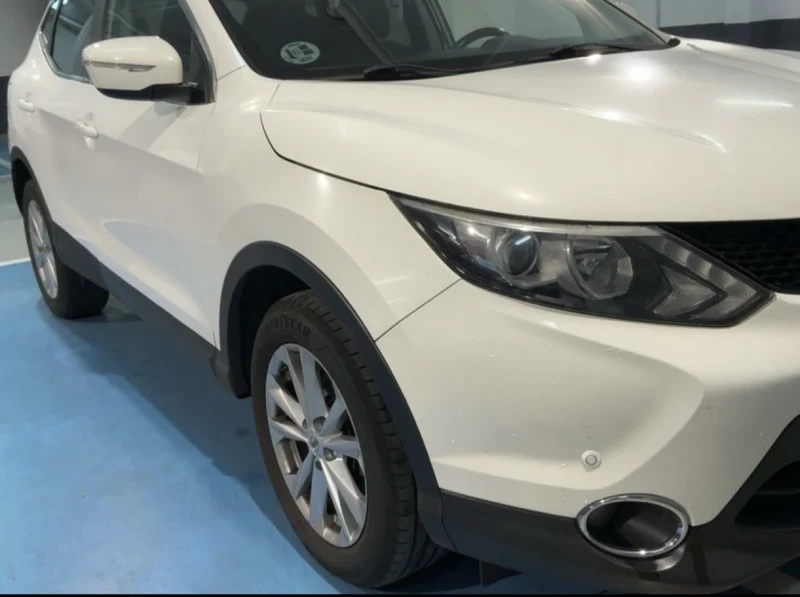 Nissan Qashqai 1.5 DCI Tekna, снимка 4 - Автомобили и джипове - 53329957