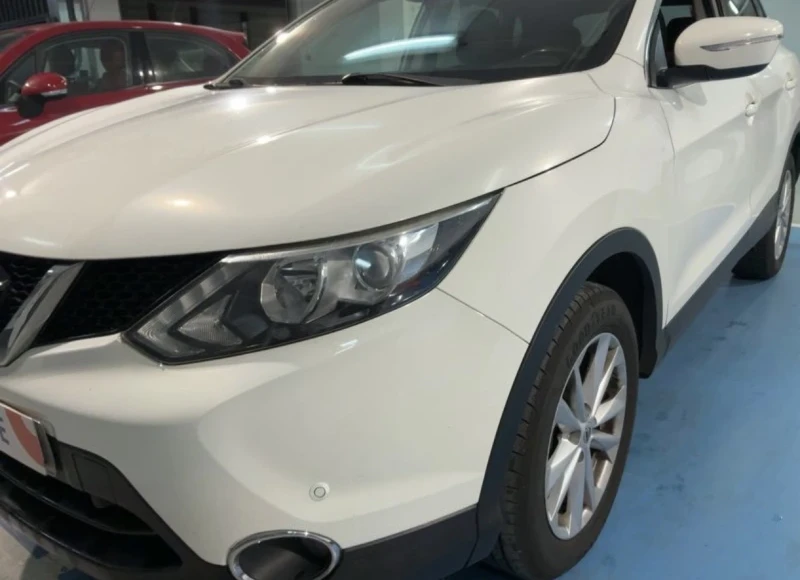 Nissan Qashqai 1.5 DCI Tekna, снимка 2 - Автомобили и джипове - 53329957