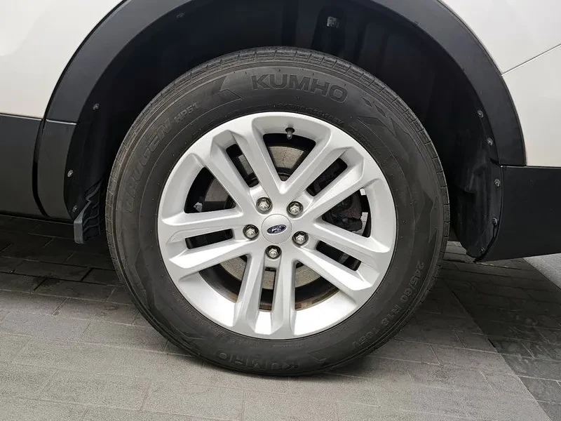 Ford Explorer 3.5 AWD, снимка 5 - Автомобили и джипове - 54350168