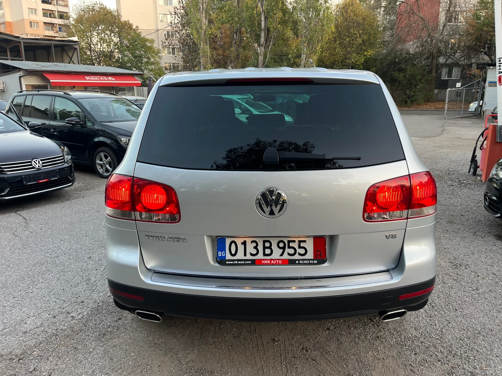 VW Touareg 4.2 V8 310кс SWISS - изображение 3