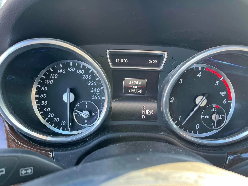 Mercedes-Benz ML 350 2015 BlueTEC * CARFAX * БЕЗ ПЪРВОНАЧАЛНА ВНОСКА - изображение 8