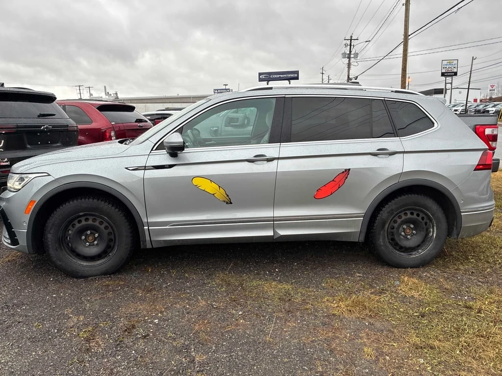 VW Tiguan * Highline R Line * CARFAX * ФИНАНСИРАНЕ - изображение 4