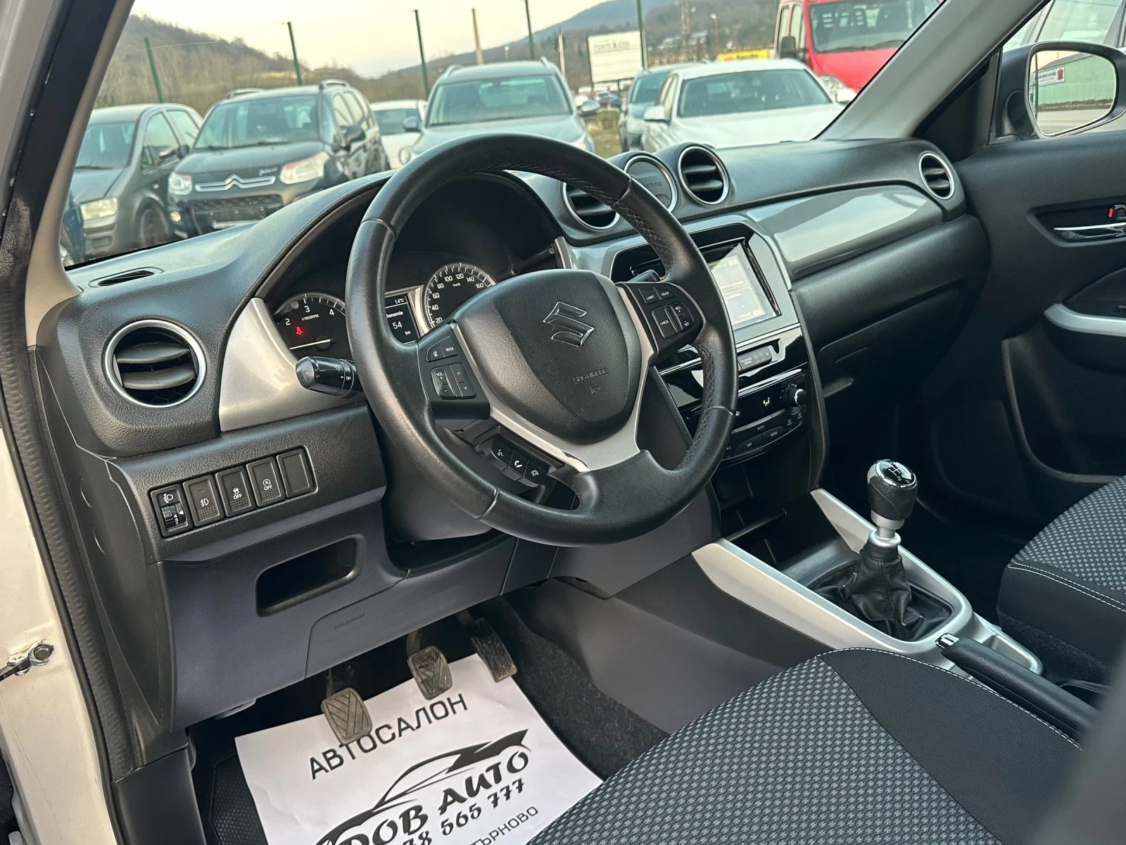 Suzuki Vitara 1.6D-120к.с-LED-CAMERA-CAR PLAY, снимка 9 - Автомобили и джипове - 53753581