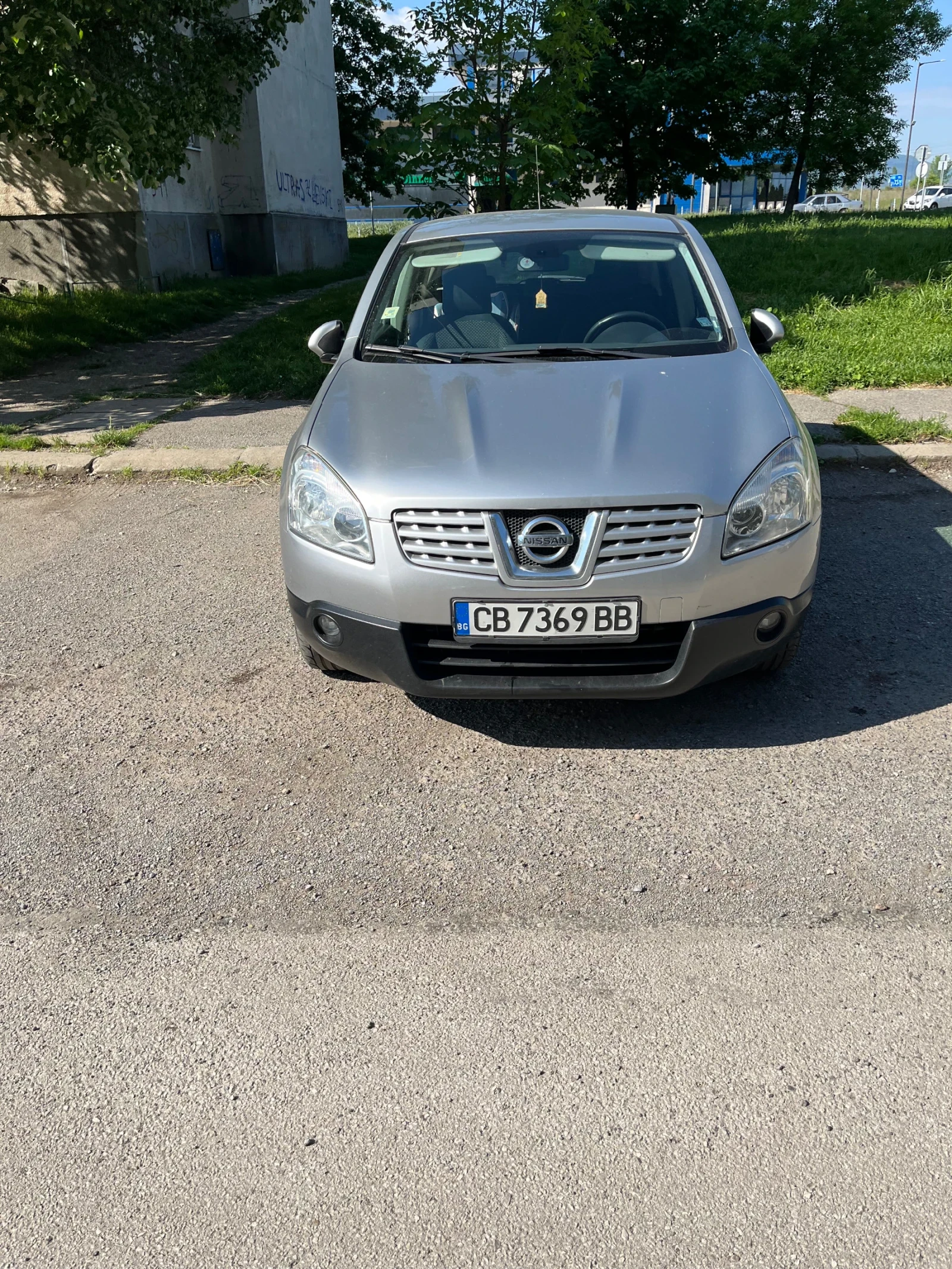 Nissan Qashqai Джип