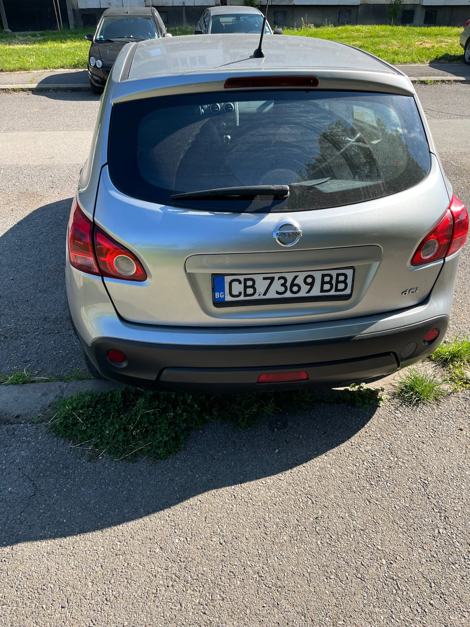 Nissan Qashqai Джип, снимка 4 - Автомобили и джипове - 53764966