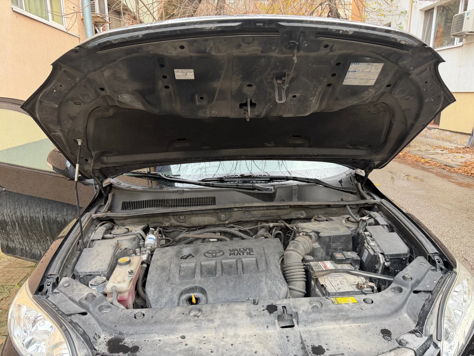 Toyota Rav4 2.0 бензин/газ 4х4 алкантара 158к.с. 6 скорости , снимка 14 - Автомобили и джипове - 53788347