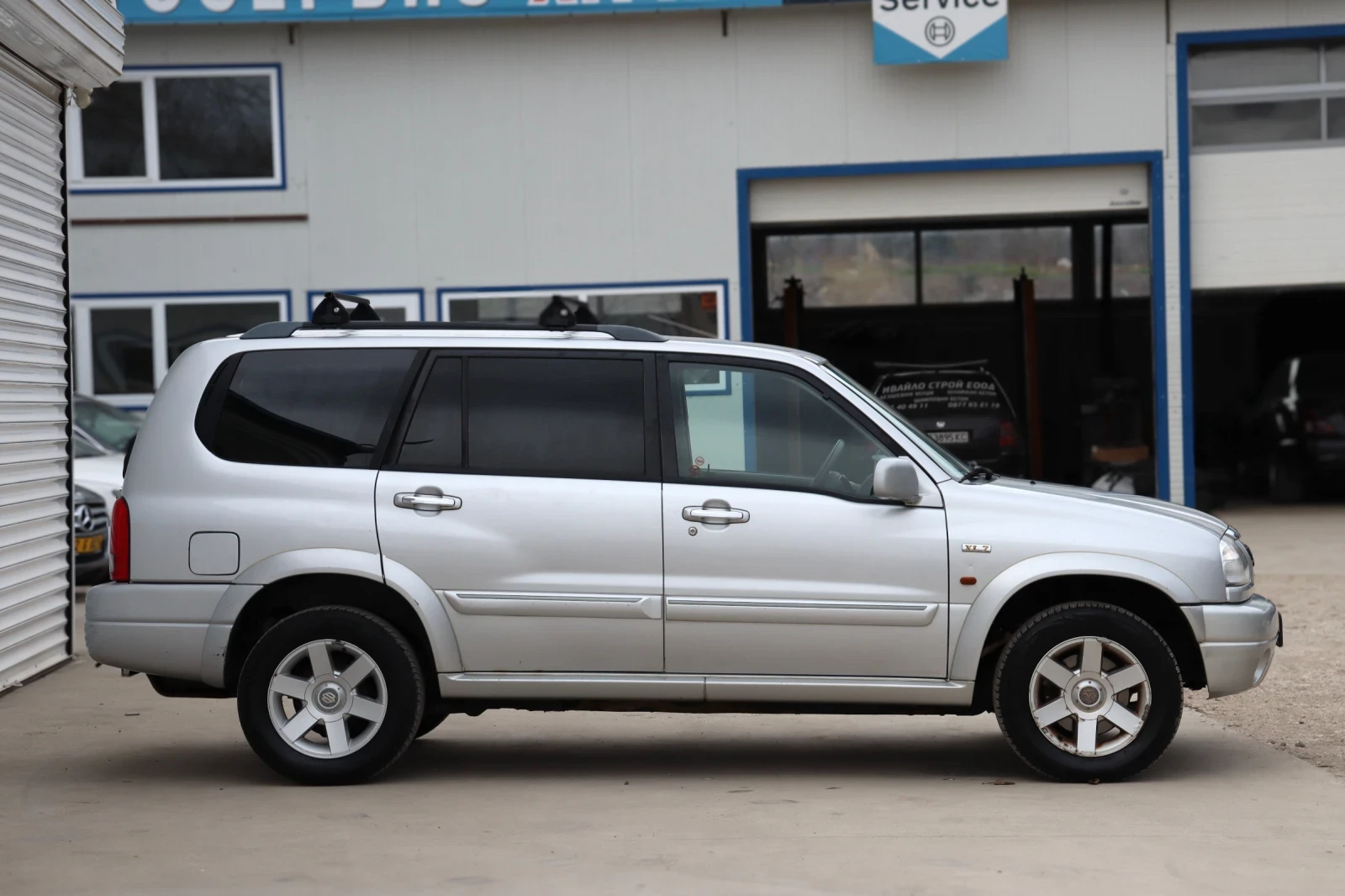 Suzuki XL-7 V6 2.7 Топ, снимка 5 - Автомобили и джипове - 53914718