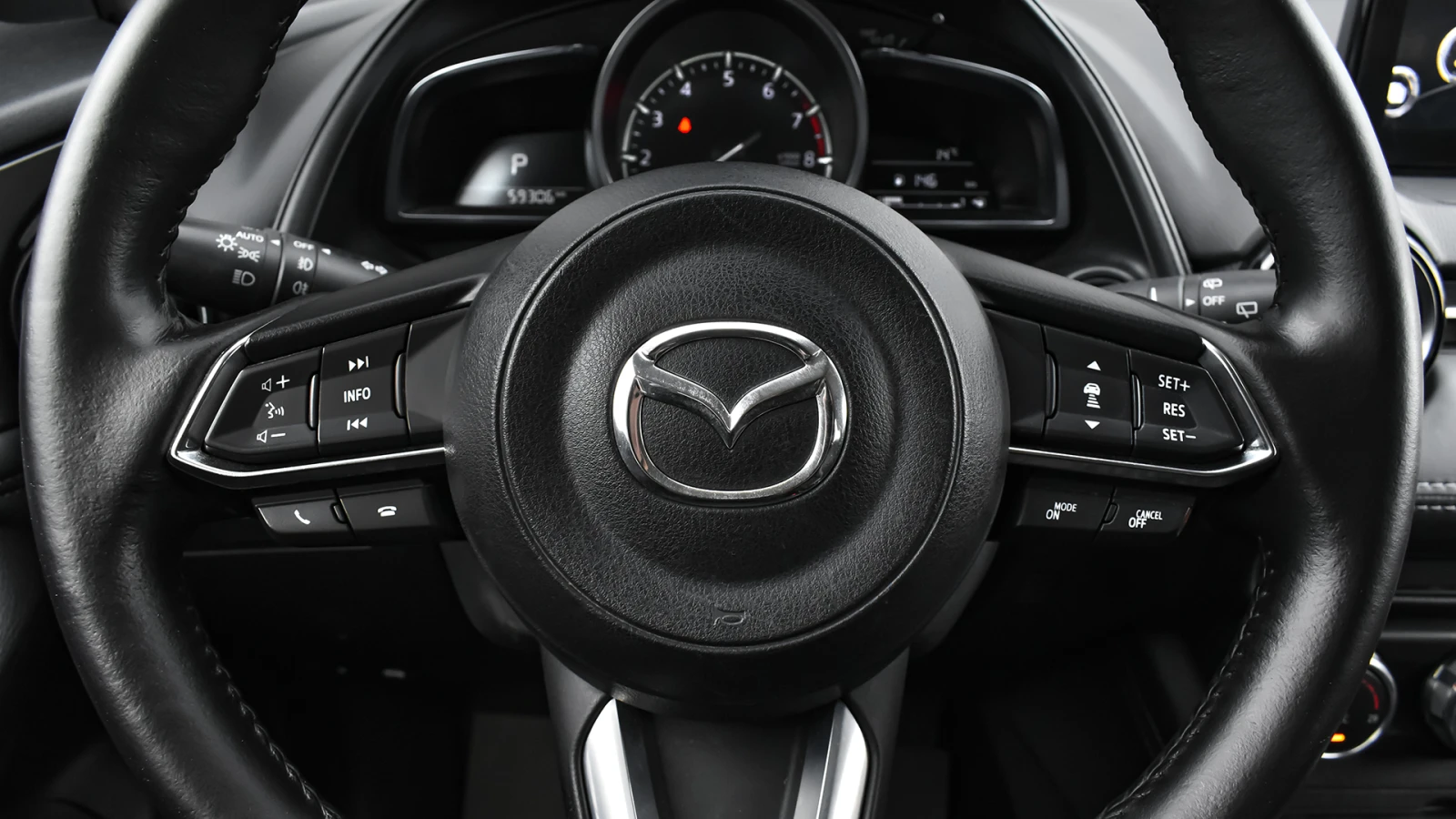 Mazda CX-3 2.0 SKYACTIV-G EVOLUTION Automatic, снимка 10 - Автомобили и джипове - 54087088