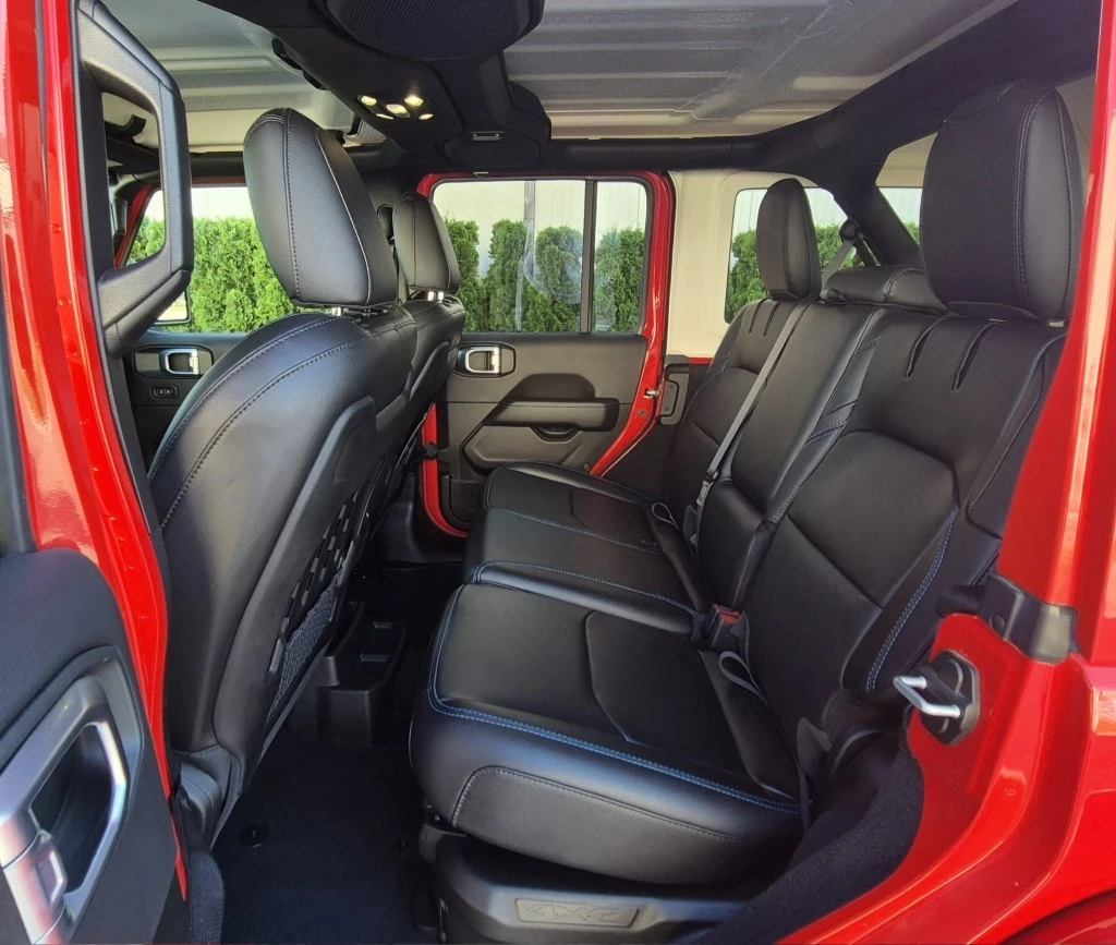 Jeep Wrangler RUBICON PHEV, снимка 11 - Автомобили и джипове - 55238463