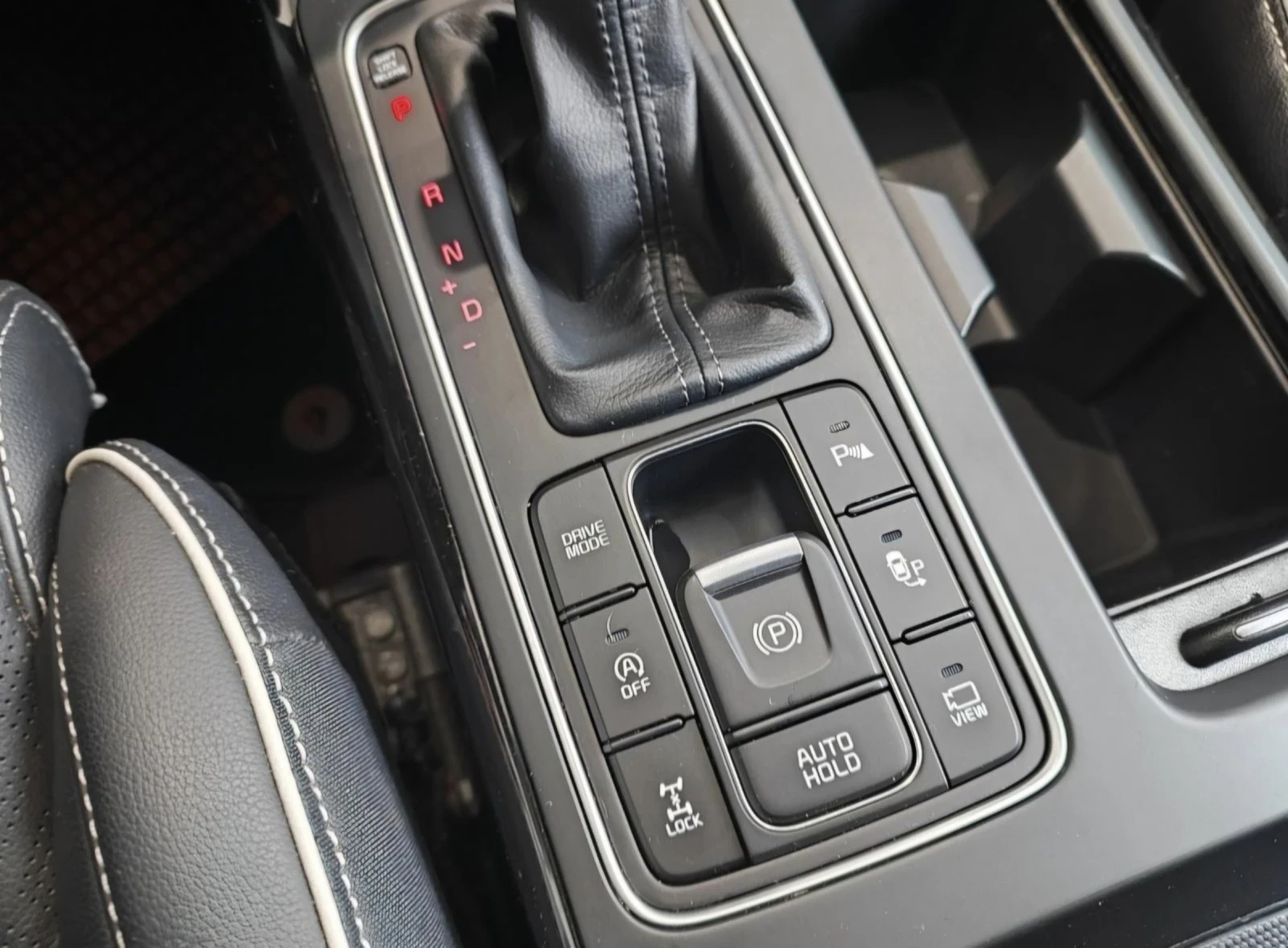 Kia Sorento GT, снимка 9 - Автомобили и джипове - 55425187