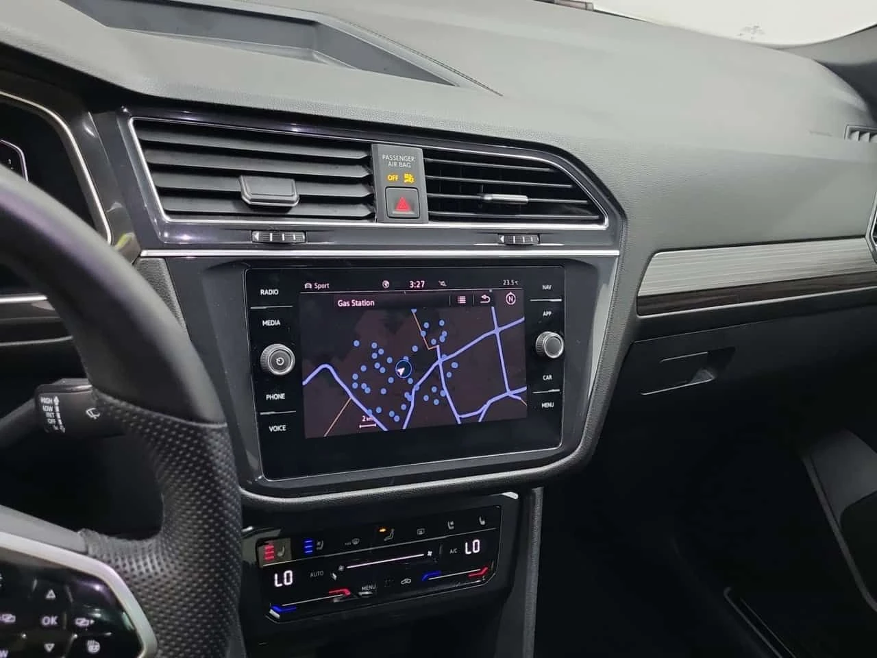 VW Tiguan  HIGHLINE R LINE / ОБДУХВАНЕ / ПАНОРАМА, снимка 11 - Автомобили и джипове - 55662893