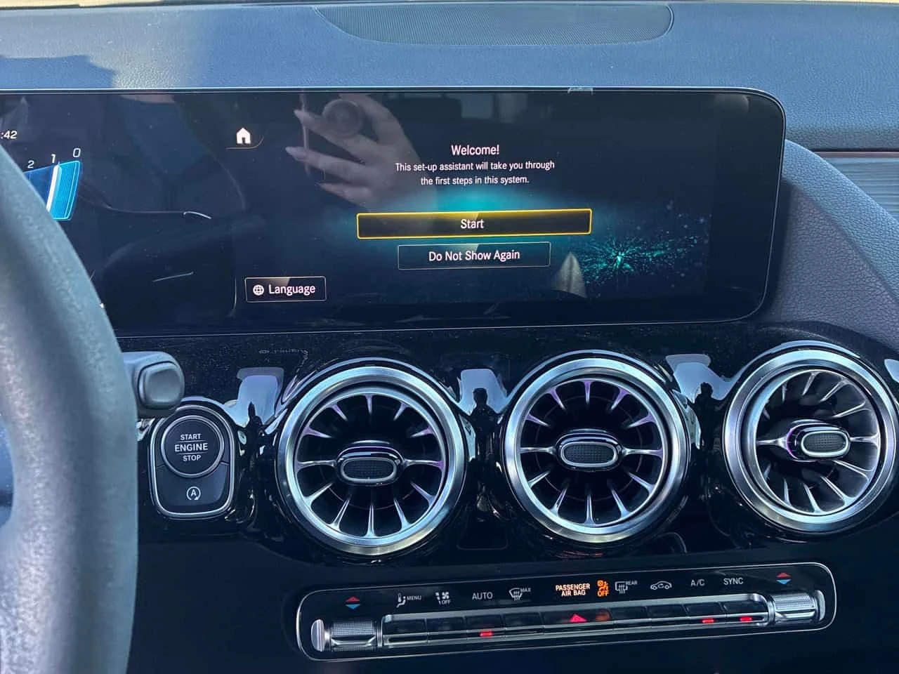 Mercedes-Benz GLA 45 AMG  DISTRONIC / 360 / MEMORY / BURMESTER / ALCANTARA , снимка 9 - Автомобили и джипове - 56268978