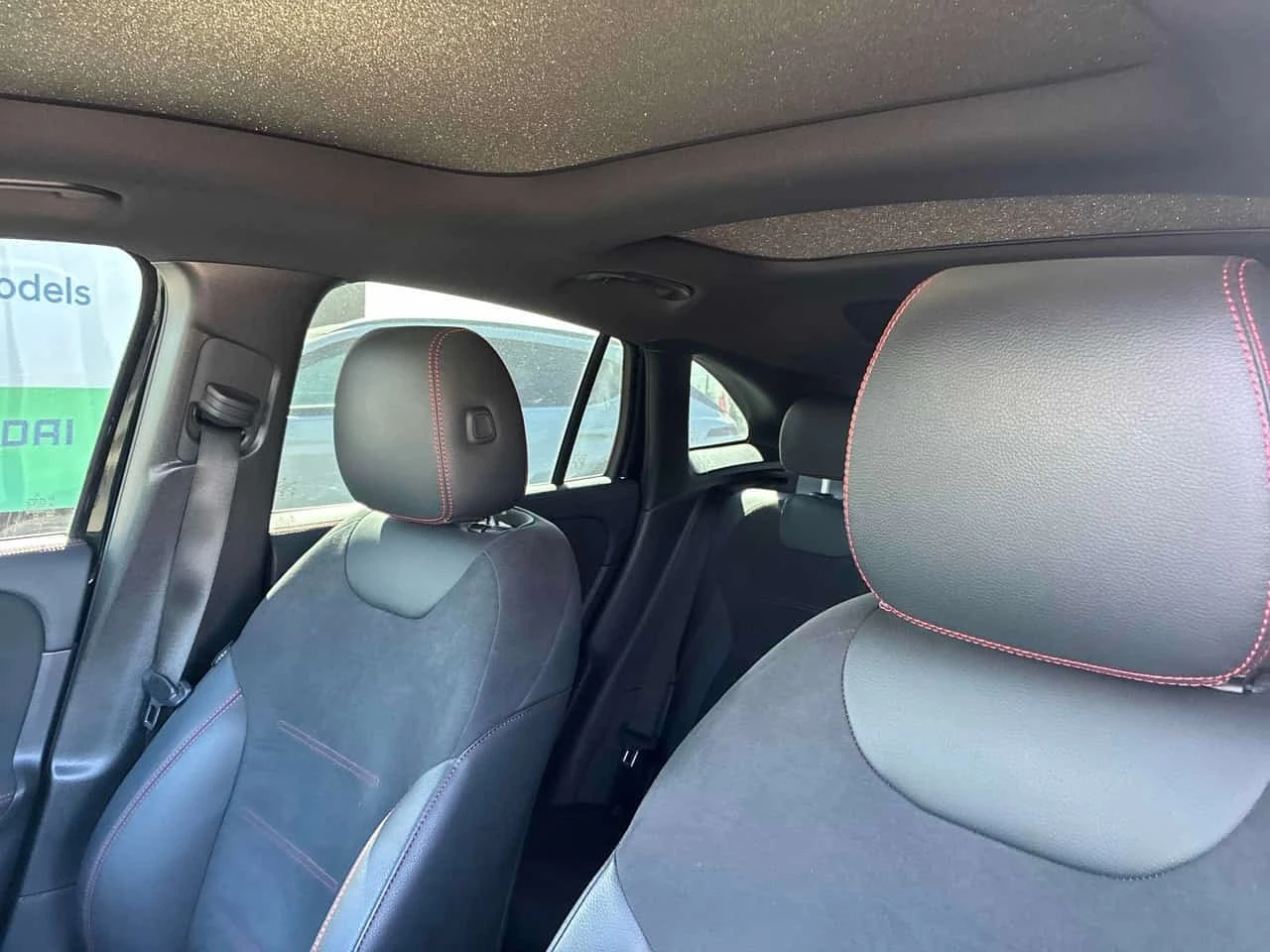 Mercedes-Benz GLA 45 AMG  DISTRONIC / 360 / MEMORY / BURMESTER / ALCANTARA , снимка 10 - Автомобили и джипове - 56268978