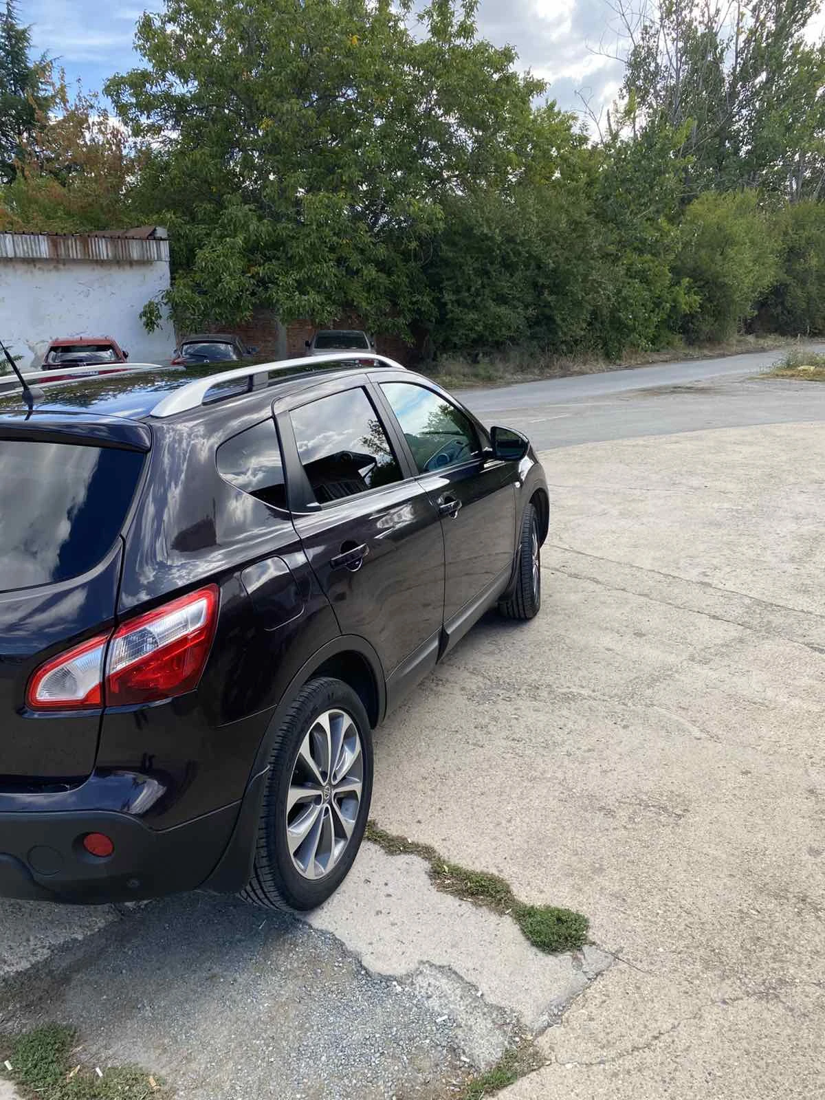 Nissan Qashqai, снимка 3 - Автомобили и джипове - 56292737