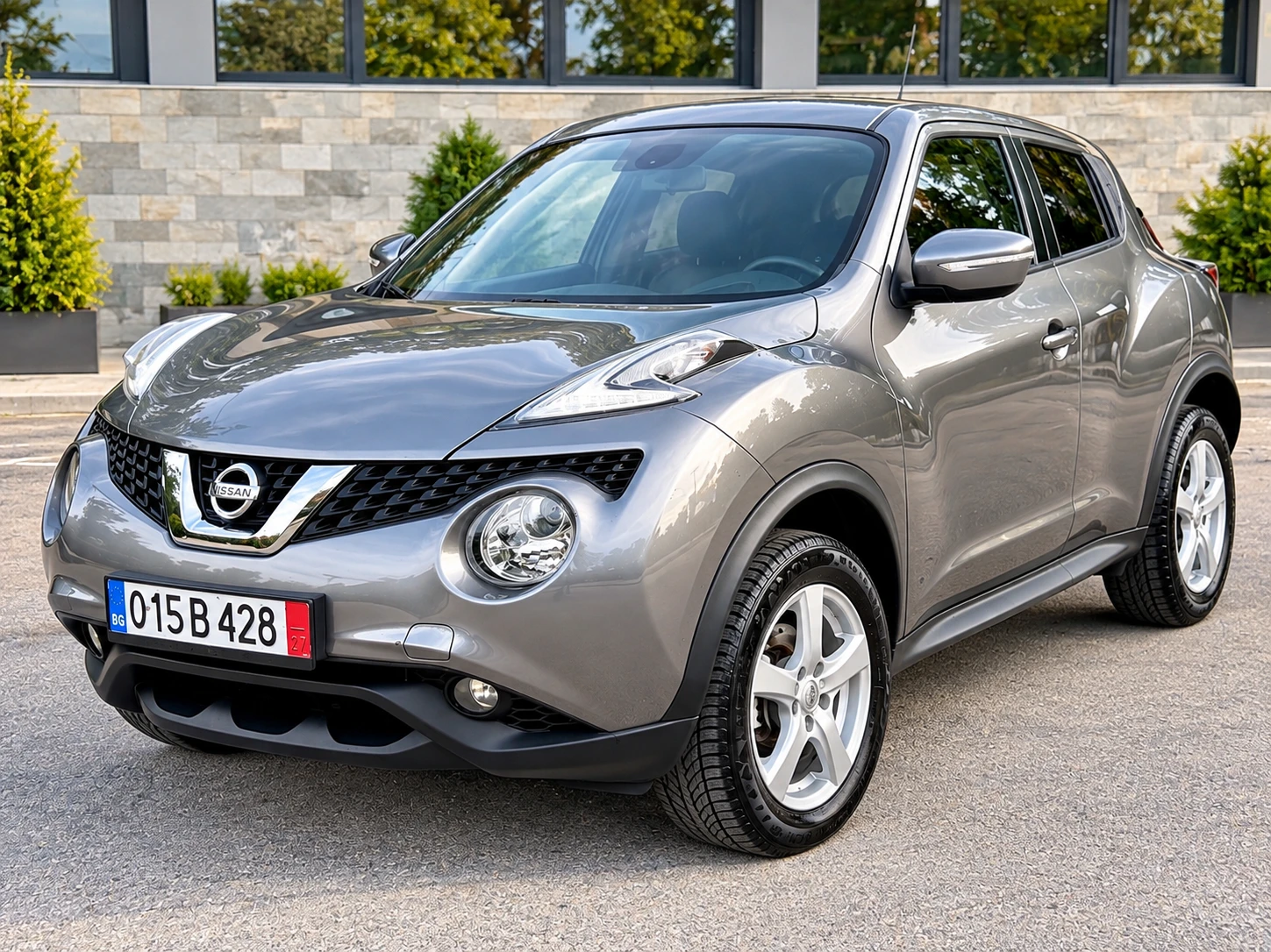 Nissan Juke 1.2DIG-T* TEKNA* KeyLess* Navi* LED* Facelift* Eu6