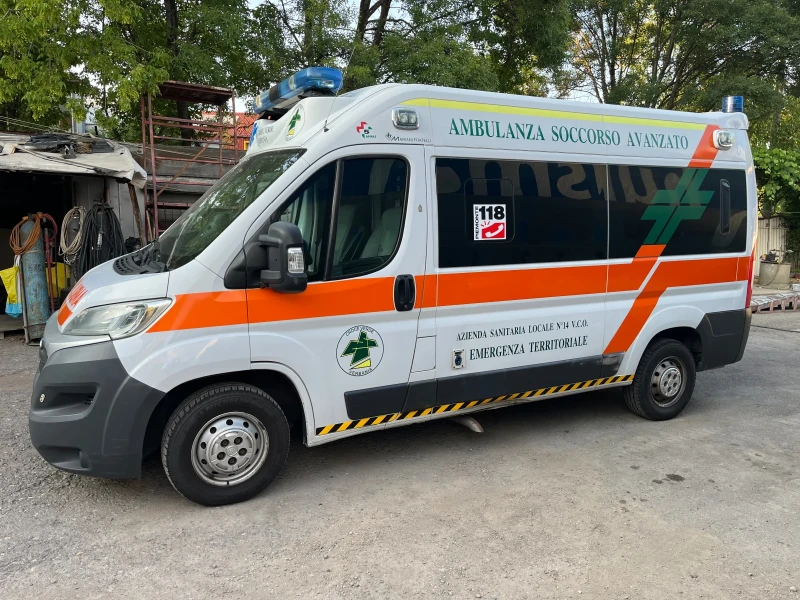 Fiat Ducato 3.0 Mjet 177ks, снимка 8 - Бусове и автобуси - 50693354