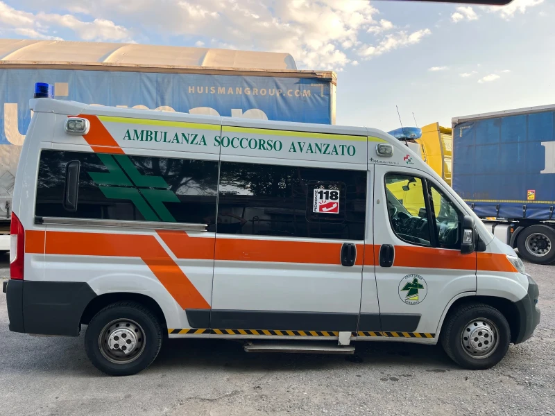 Fiat Ducato 3.0 Mjet 177ks, снимка 4 - Бусове и автобуси - 50693354