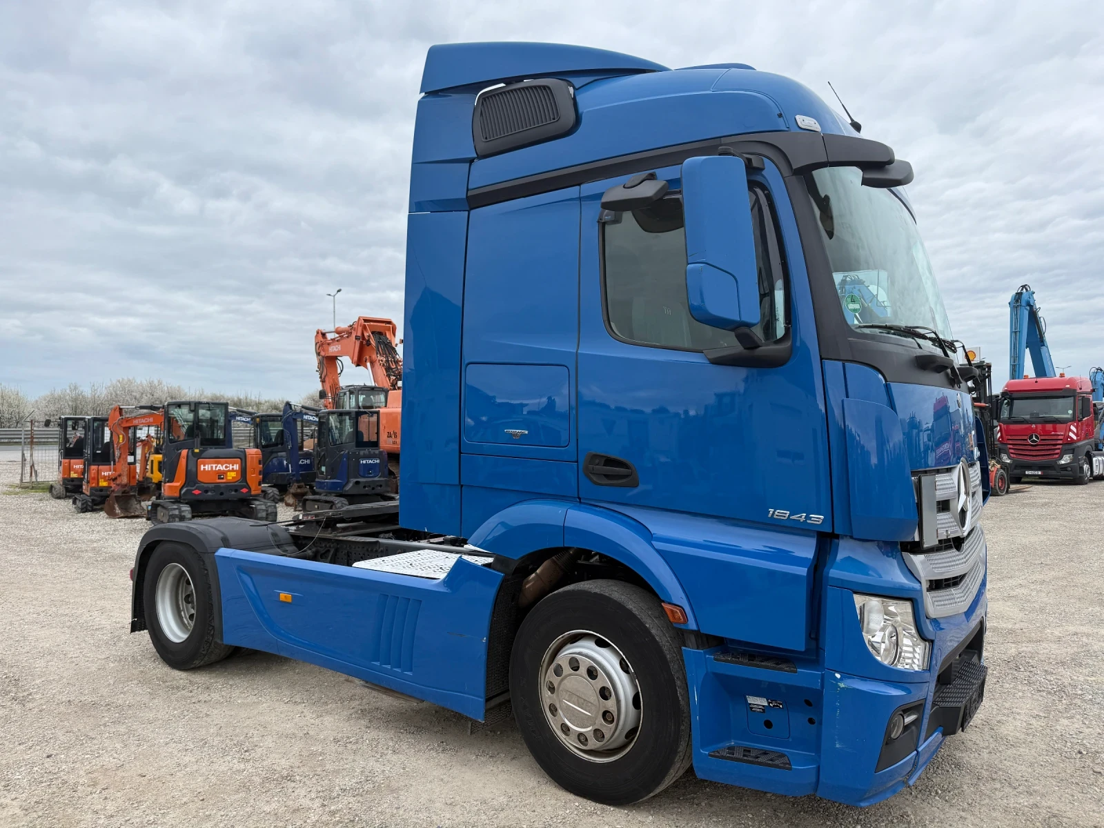 Mercedes-Benz Actros 1843, снимка 2 - Камиони - 54043932