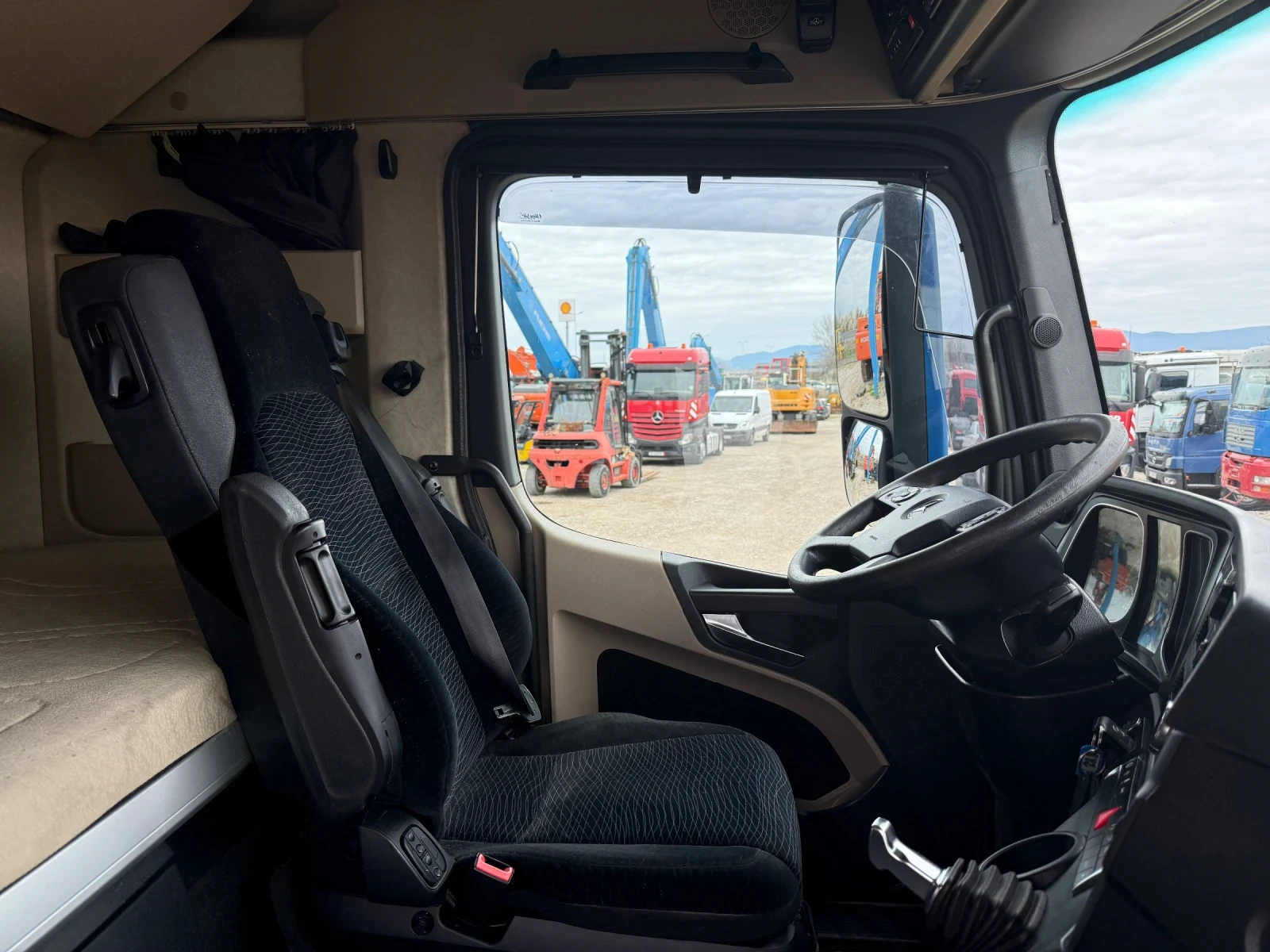 Mercedes-Benz Actros 1843, снимка 14 - Камиони - 54043932