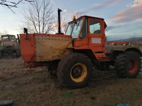 Трактор Т t150, снимка 4