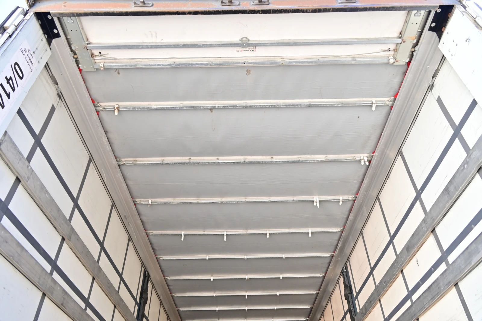 Полуремарке Schwarzmuller 3/E Тристрана щора, снимка 7 - Ремаркета - 52368076