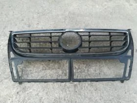 Оригинална решетка за Фолксваген Тоуран 2006-2011г  1T0853651D, снимка 2