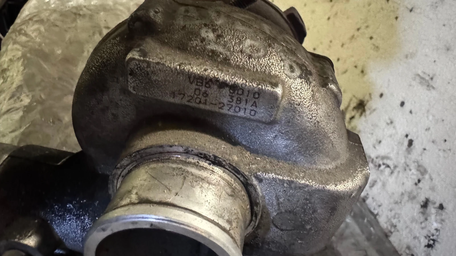 ����� ��������� �� Toyota Avensis - 06381A / 17201-27010 | Mobile.bg � ����������� 2