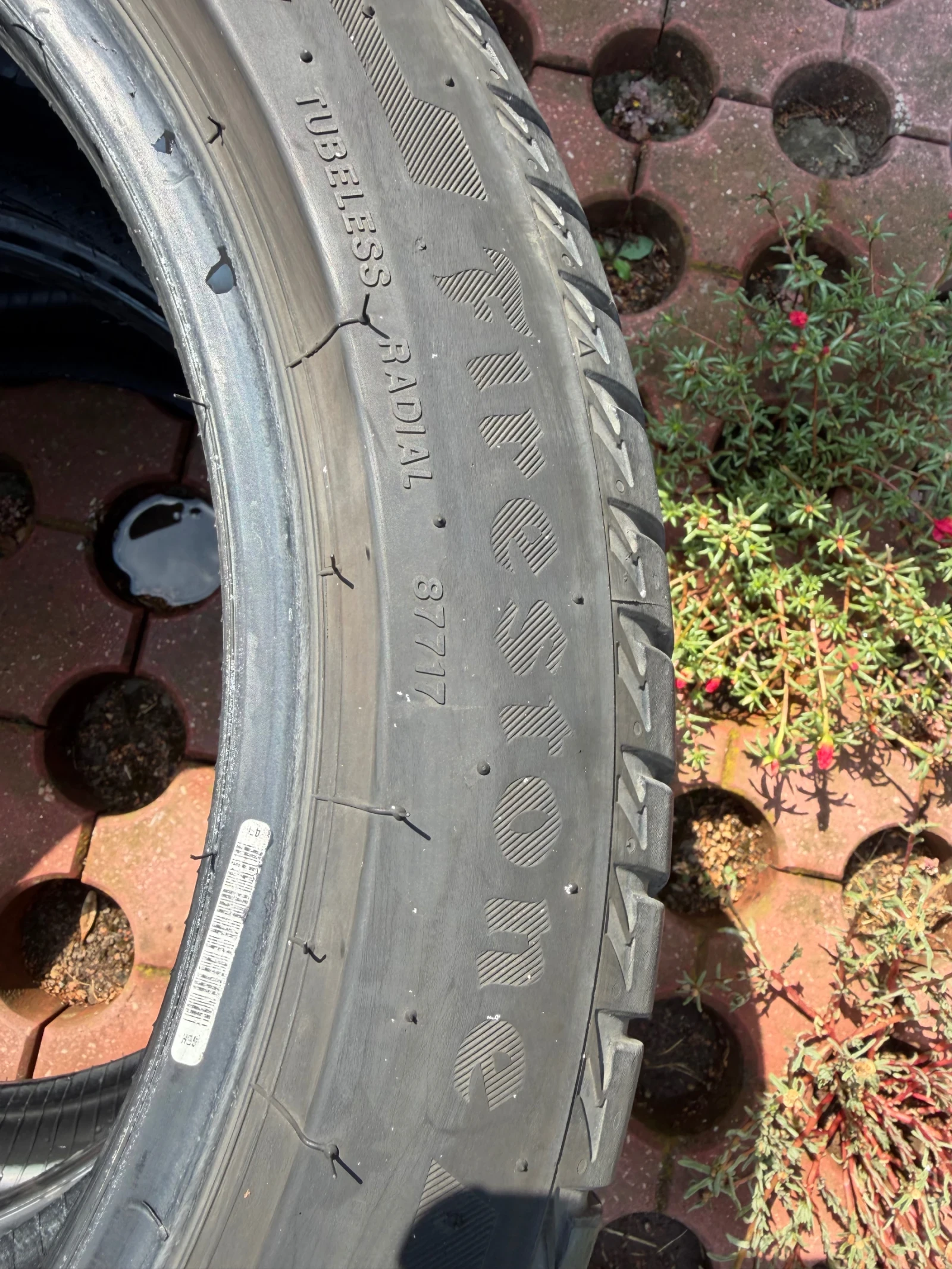 Гуми Летни 225/45R17, снимка 4 - Гуми и джанти - 55836788