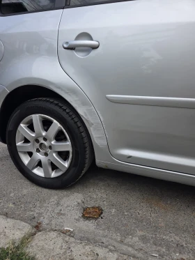 VW Touran 7 места| NAVI| TDI| 140 к.с., снимка 16