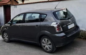 Toyota Corolla verso, снимка 2