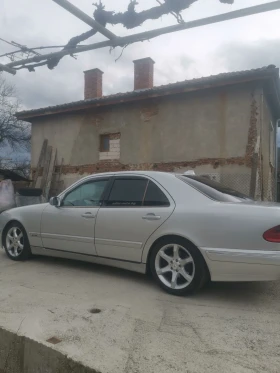Mercedes-Benz E 270 CDI + , снимка 12