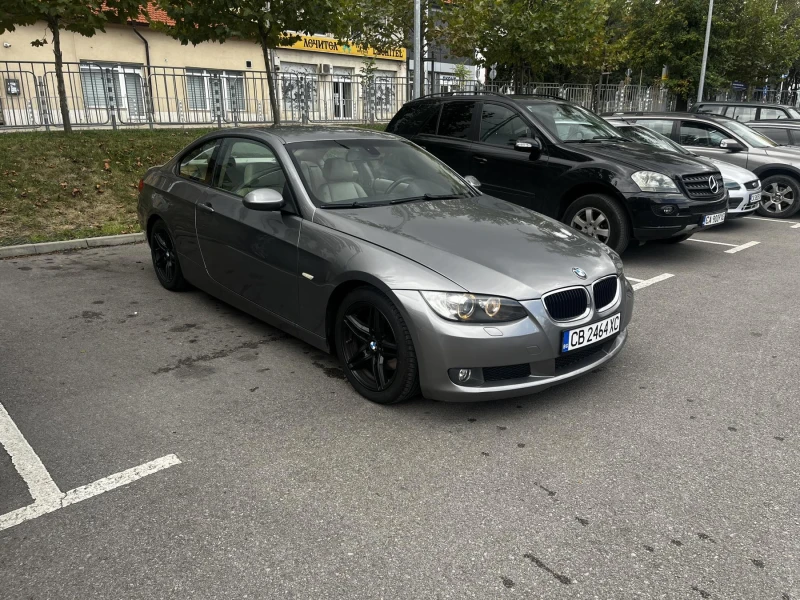 BMW 320 2.0D euro 5, снимка 4 - Автомобили и джипове - 47376422