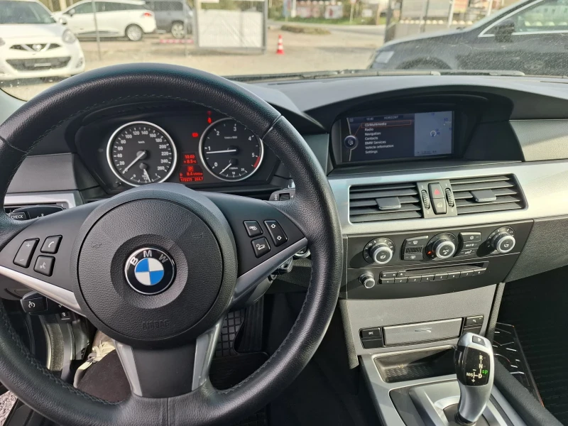 BMW 530 Xdrive 235кс Уникат, снимка 9 - Автомобили и джипове - 47649145