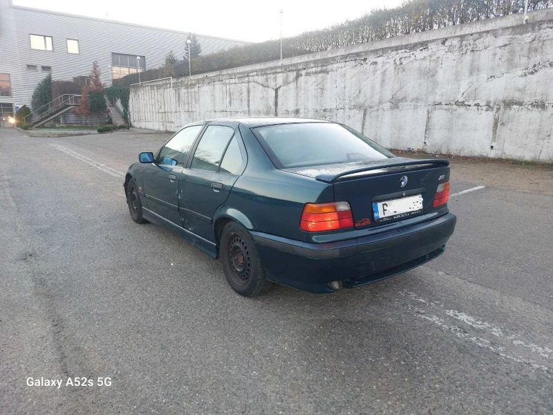 BMW 318, снимка 4 - Автомобили и джипове - 48414825