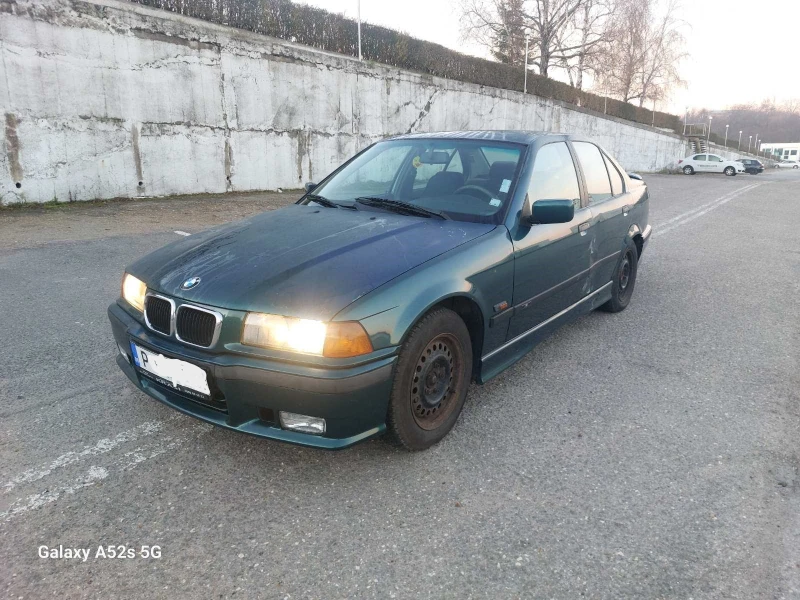 BMW 318, снимка 2 - Автомобили и джипове - 48414825