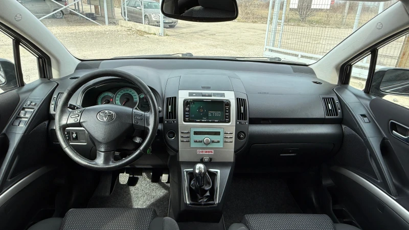 Toyota Corolla verso 2.2D4D-177976км.-NAVI-360камера-ВНОС ИТАЛИЯ, снимка 12 - Автомобили и джипове - 49465964