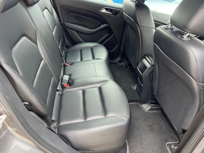 Mercedes-Benz B 200 2.0 , снимка 14 - Автомобили и джипове - 51691823