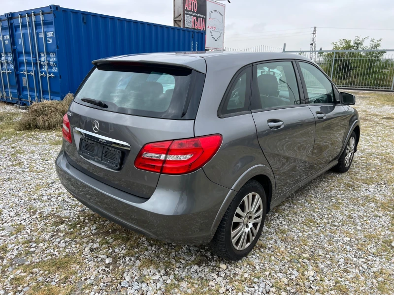 Mercedes-Benz B 200 2.0 , снимка 5 - Автомобили и джипове - 51691823