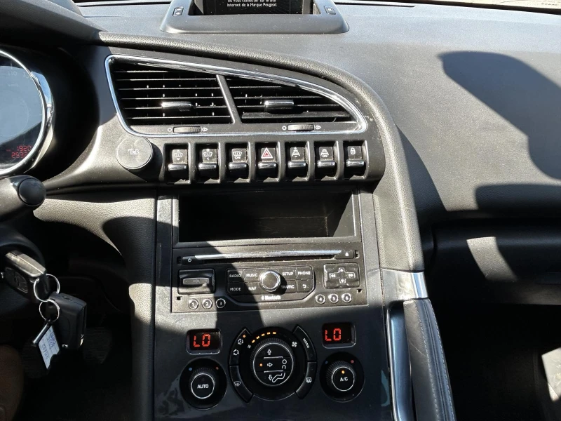 Peugeot 3008 Намалена цена, снимка 10 - Автомобили и джипове - 51820871