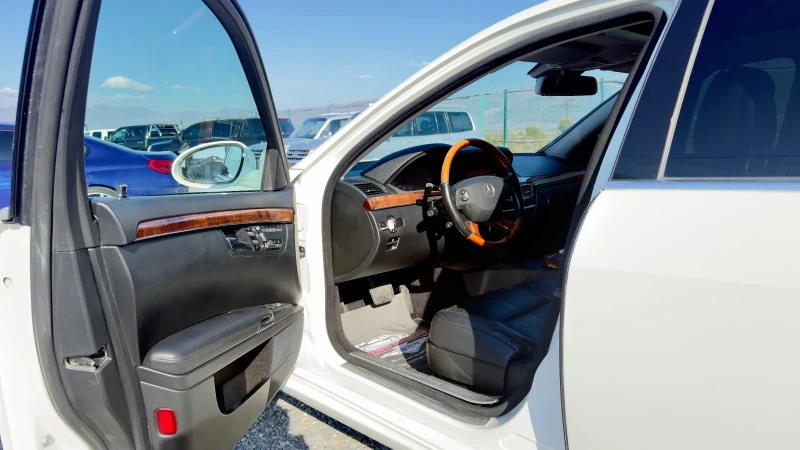 Mercedes-Benz S 500 * HARMAN KARDON* NIGHT VISION* , снимка 9 - Автомобили и джипове - 52156255