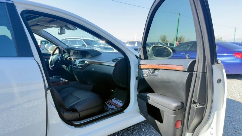 Mercedes-Benz S 500 * HARMAN KARDON* NIGHT VISION* , снимка 11 - Автомобили и джипове - 52156255