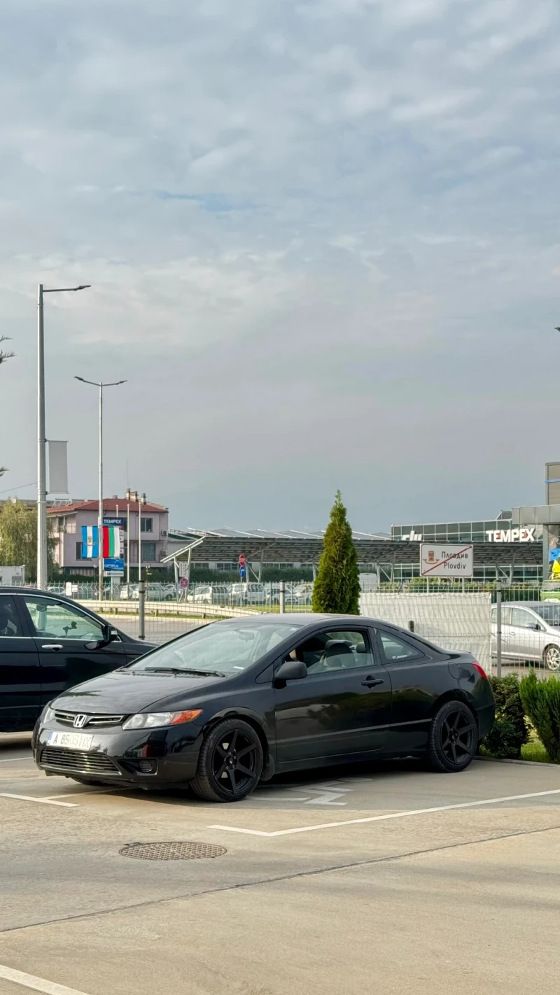 Honda Civic 1.8 Бензин / Газ, снимка 6 - Автомобили и джипове - 52244636
