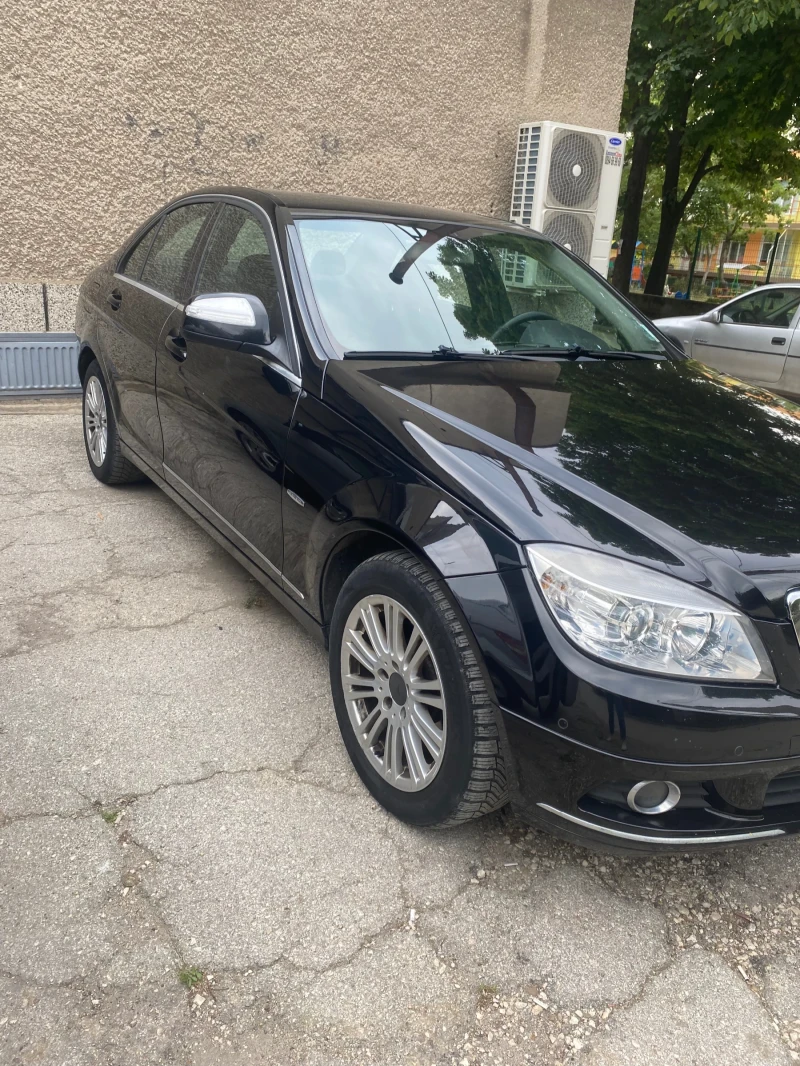 Mercedes-Benz C 220, снимка 3 - Автомобили и джипове - 52277230