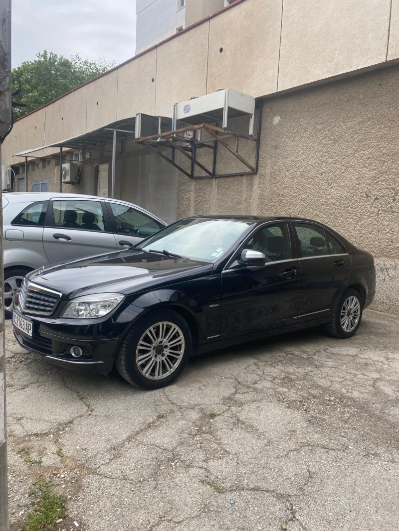 Mercedes-Benz C 220, снимка 2 - Автомобили и джипове - 52277230